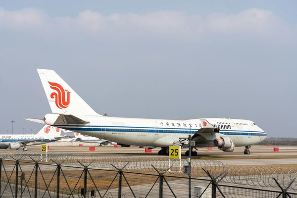 Quels sont les équipements indispensables pour un camping en région de forêt tempérée humide?